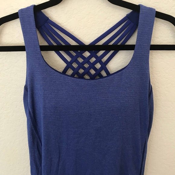 NWT BLUE CAMO LULULEMON WILD TANK - - Size 8 or 10 - Picture 3 of 8